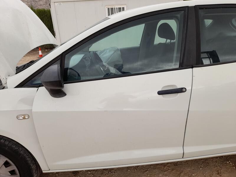 Recambio de puerta delantera izquierda para seat ibiza iv (6j5, 6p1) 1.2 referencia OEM IAM 6J4831055  