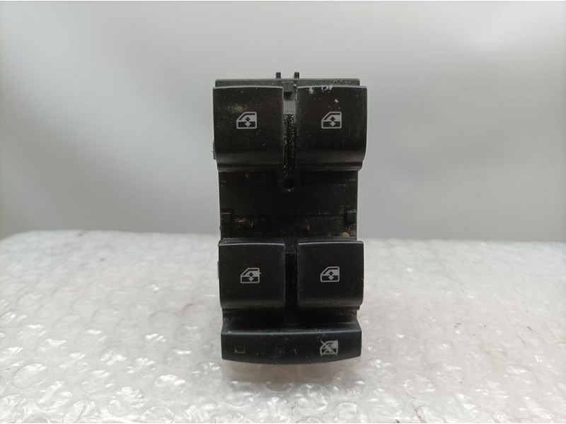 Recambio de mando elevalunas delantero izquierdo para chevrolet cruze lt referencia OEM IAM 13305295  