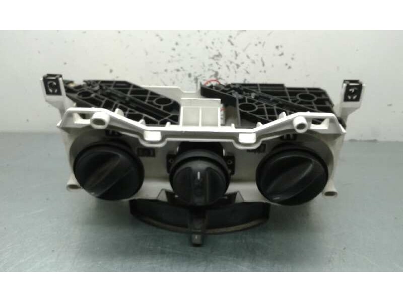 Recambio de mando calefaccion / aire acondicionado para fiat punto berlina (188) 1.9 diesel eco referencia OEM IAM 151540000 100