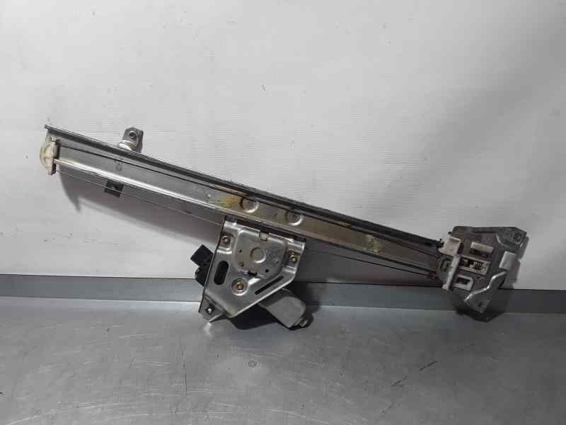 Recambio de elevalunas delantero derecho para mitsubishi montero (v60/v70) 3.2 di-d gls (3-ptas.) referencia OEM IAM  5 PINS ELE