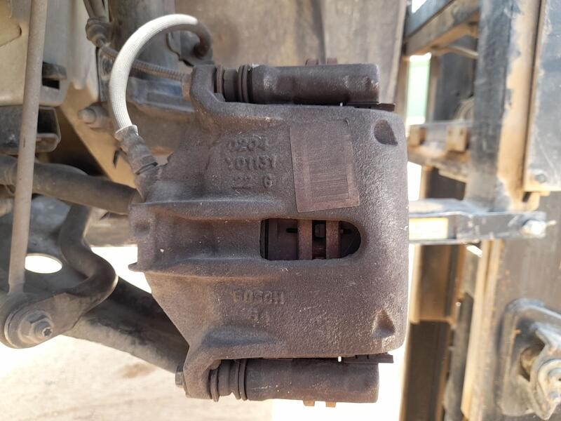 Recambio de pinza freno delantera izquierda para peugeot 2008 i (cu_) 1.2 vti referencia OEM IAM 1617292080 BOSCH 