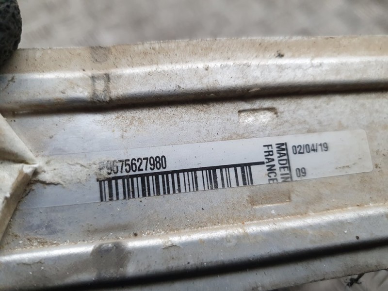 Recambio de intercooler para peugeot 3008 allure referencia OEM IAM 9675627980  