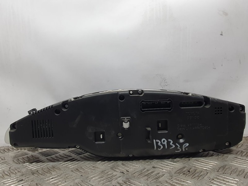 Recambio de cuadro instrumentos para toyota verso active referencia OEM IAM 838000F370 MB2574705103 