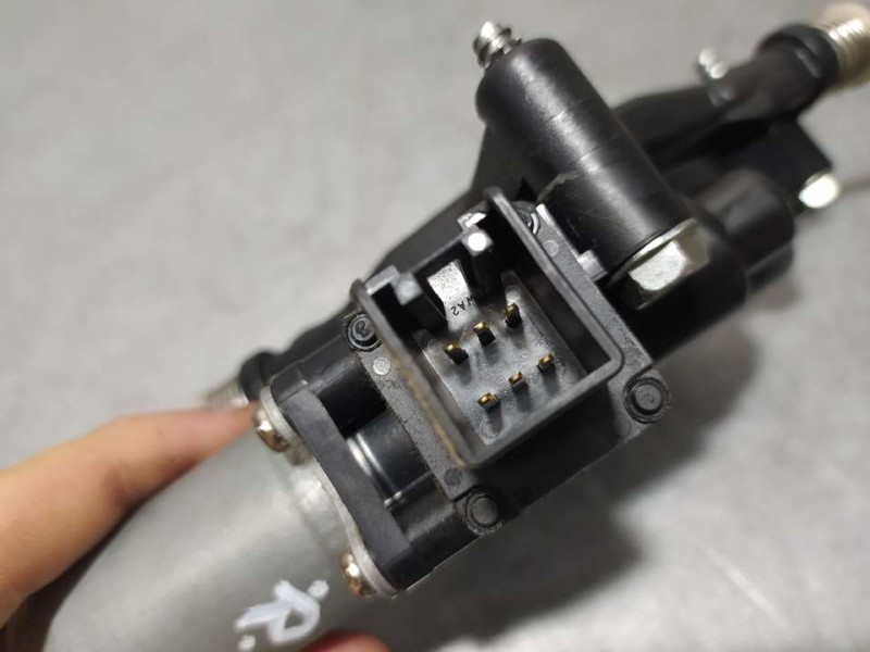 Recambio de elevalunas delantero izquierdo para mazda 2 lim. (de) 1.4 crtd active (5-ptas.) (50kw) referencia OEM IAM SIN REF  E