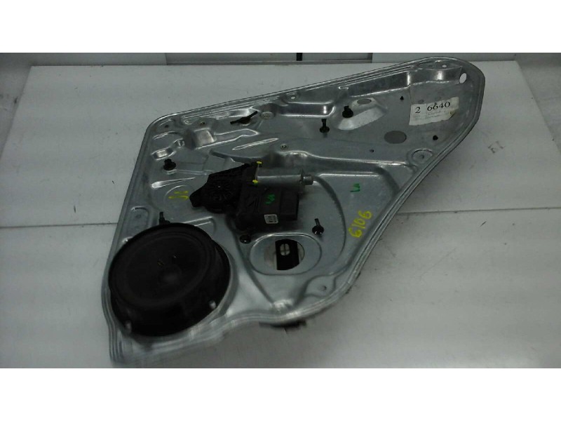 Recambio de elevalunas trasero izquierdo para volkswagen passat berlina (3b2) referencia OEM IAM 3B5839752CD 18 PINS ELECTRICO