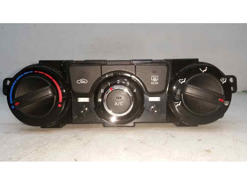 Recambio de mando climatizador para hyundai i20 city s referencia OEM IAM 972504P540  