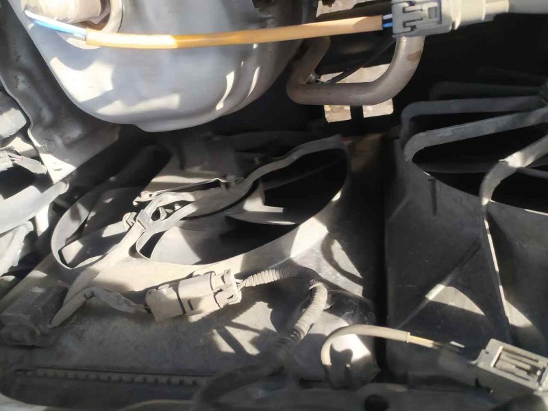 Recambio de electroventilador para honda cr-v (re) executive 4wd referencia OEM IAM 19015RZAA01  