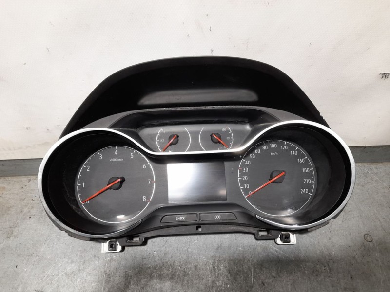 Recambio de cuadro instrumentos para opel crossland x innovation referencia OEM IAM 9822632780  