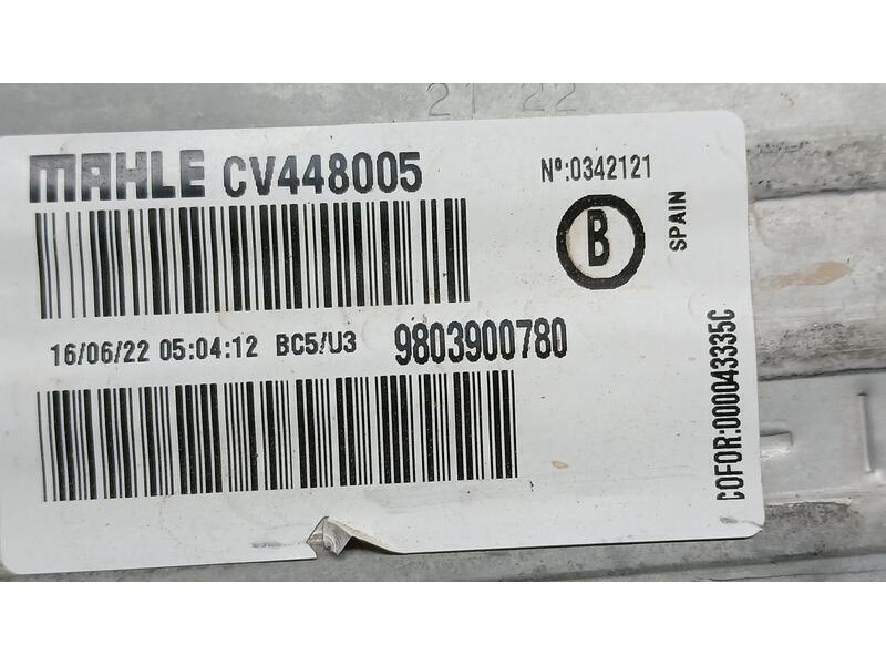 Recambio de intercooler para opel crossland x edition referencia OEM IAM 9803900780 MAHLE CV448005
