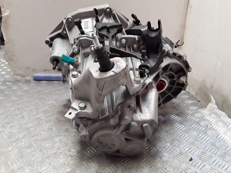 Recambio de caja cambios para nissan qashqai ii (j11, j11_) 1.5 dci referencia OEM IAM TL6100 6VELOCIDADES s096314