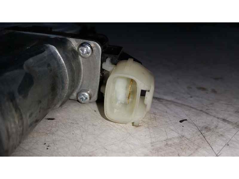 Recambio de elevalunas delantero derecho para hyundai i20 city s referencia OEM IAM  2 PINS ELECTRICO
