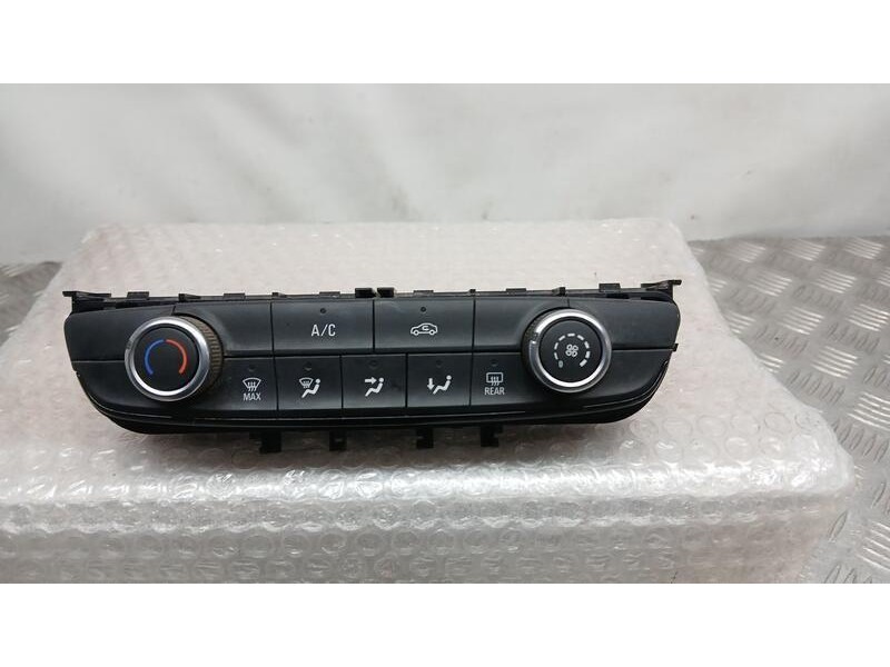 Recambio de mando calefaccion / aire acondicionado para opel crossland x edition referencia OEM IAM 98226284YX 28607049 8636863B