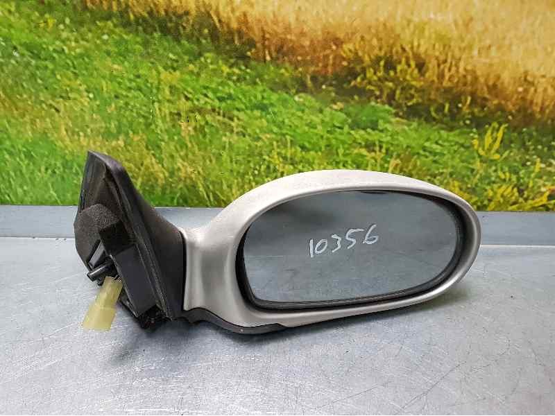 Recambio de retrovisor derecho para kia shuma 1.5 comfort 5 berlina referencia OEM IAM  3 PINS ELECTRICO