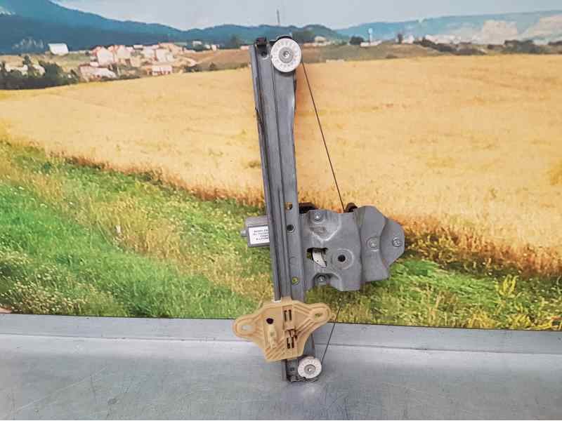 Recambio de elevalunas trasero derecho para renault clio iv limited referencia OEM IAM  2 PINS ELECTRICO