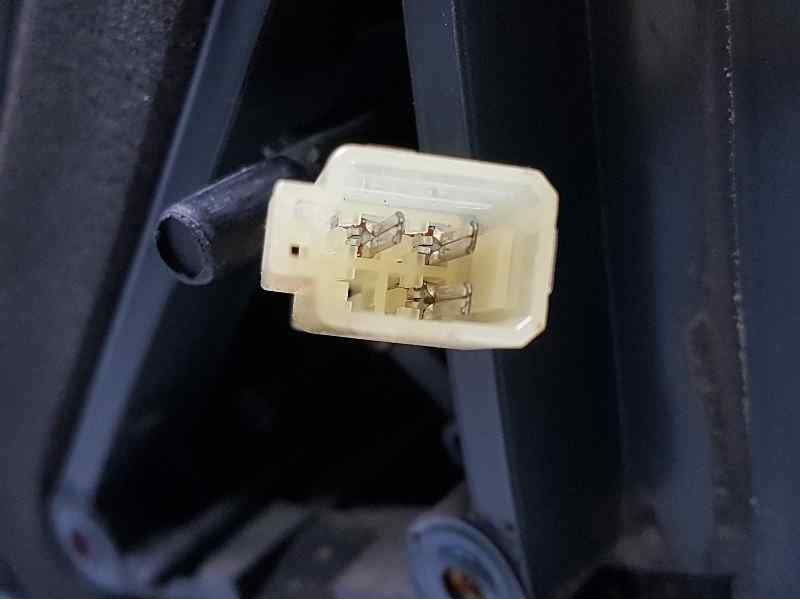 Recambio de retrovisor derecho para kia shuma 1.5 comfort 5 berlina referencia OEM IAM  3 PINS ELECTRICO