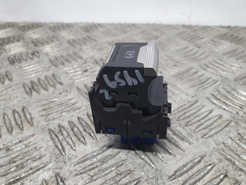 Recambio de palanca freno de mano para peugeot 3008 allure referencia OEM IAM 9810593577  ELECTRICA