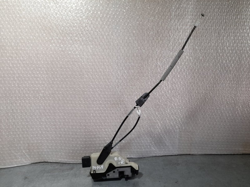 Recambio de cerradura puerta delantera derecha para peugeot 208 active referencia OEM IAM 9688079980  