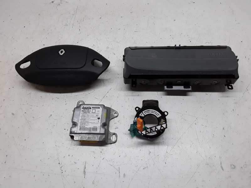 Recambio de kit airbag para renault megane i berlina hatchback (ba0) referencia OEM IAM 550548400  