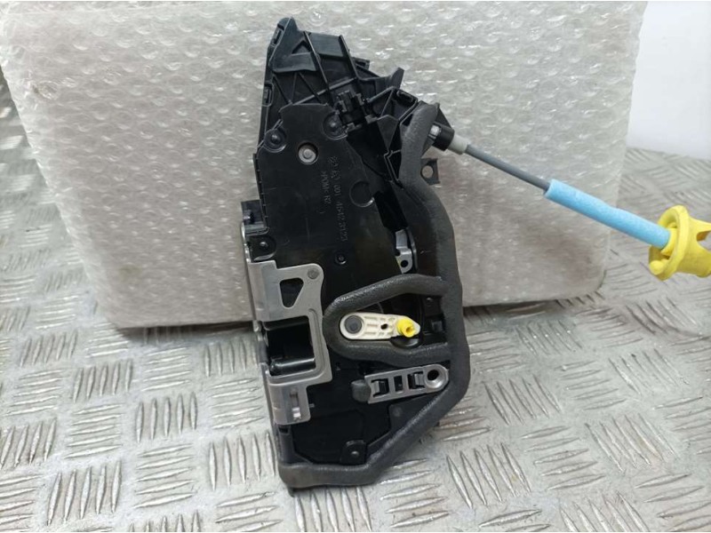 Recambio de cerradura puerta delantera derecha para bmw serie x1 (u11) sdrive 1.8i referencia OEM IAM 7445044 18283810CZ ELECTRI