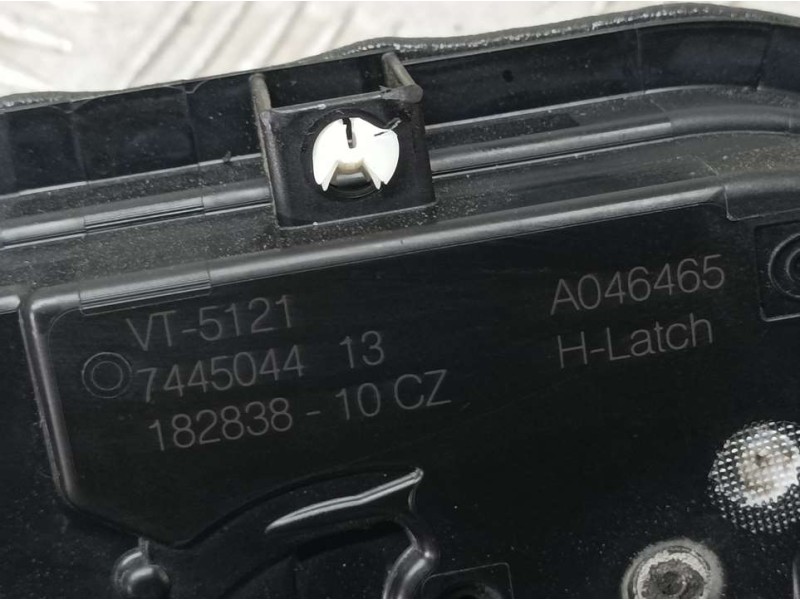 Recambio de cerradura puerta delantera derecha para bmw serie x1 (u11) sdrive 1.8i referencia OEM IAM 7445044 18283810CZ ELECTRI