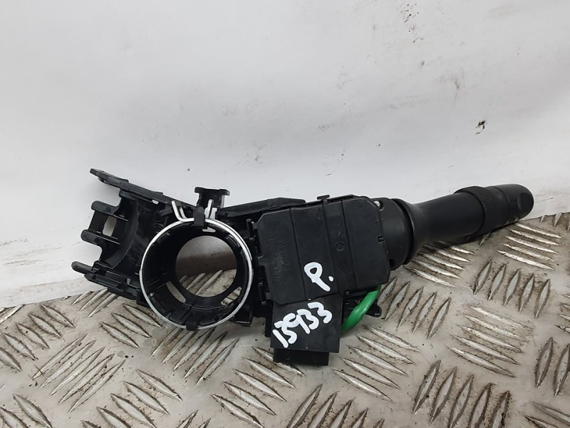 Recambio de mando luces para toyota verso active referencia OEM IAM 0519017F373  