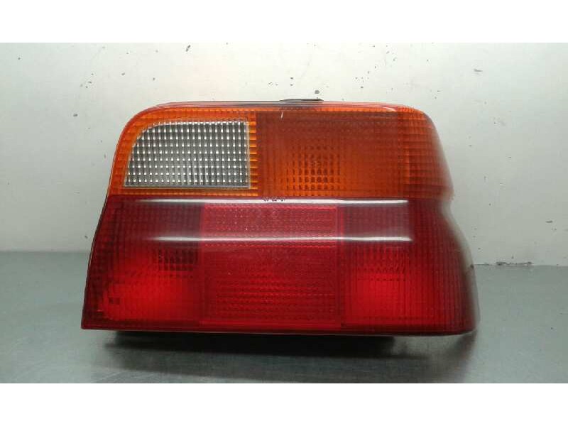 Recambio de piloto trasero derecho para ford orion cl referencia OEM IAM   