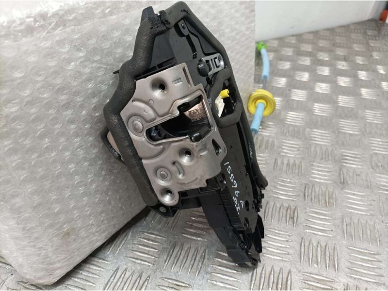 Recambio de cerradura puerta delantera izquierda para bmw serie x1 (u11) sdrive 1.8i referencia OEM IAM 7445041 18283810CZ ELECT