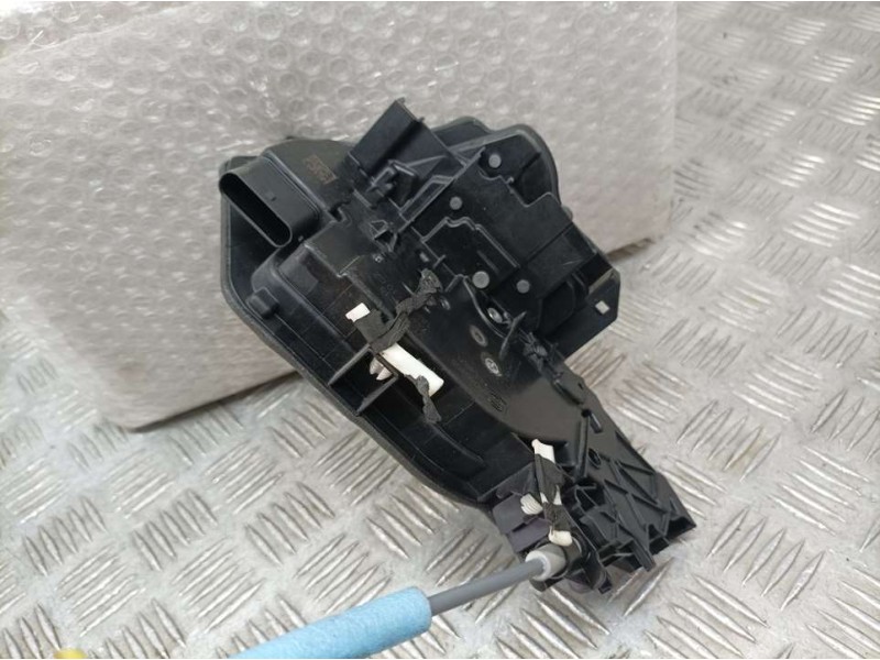 Recambio de cerradura puerta delantera izquierda para bmw serie x1 (u11) sdrive 1.8i referencia OEM IAM 7445041 18283810CZ ELECT