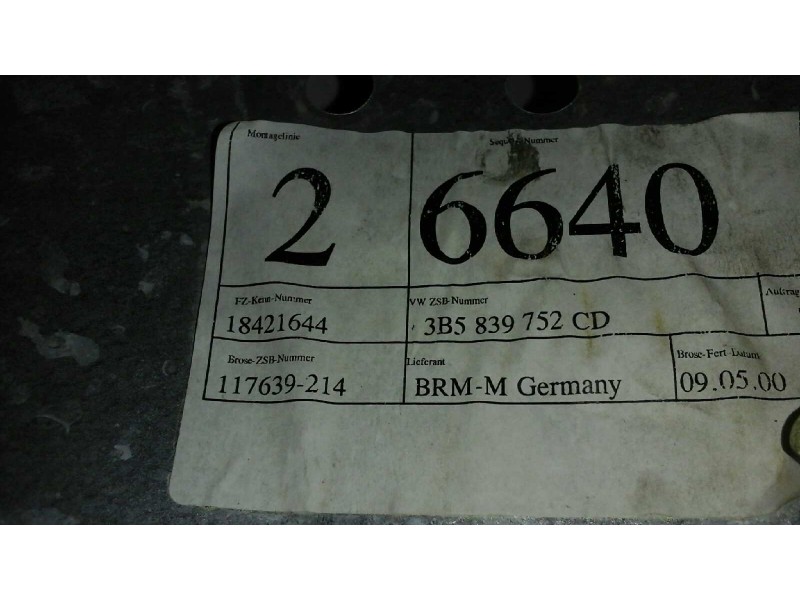 Recambio de elevalunas trasero izquierdo para volkswagen passat berlina (3b2) referencia OEM IAM 3B5839752CD 18 PINS ELECTRICO