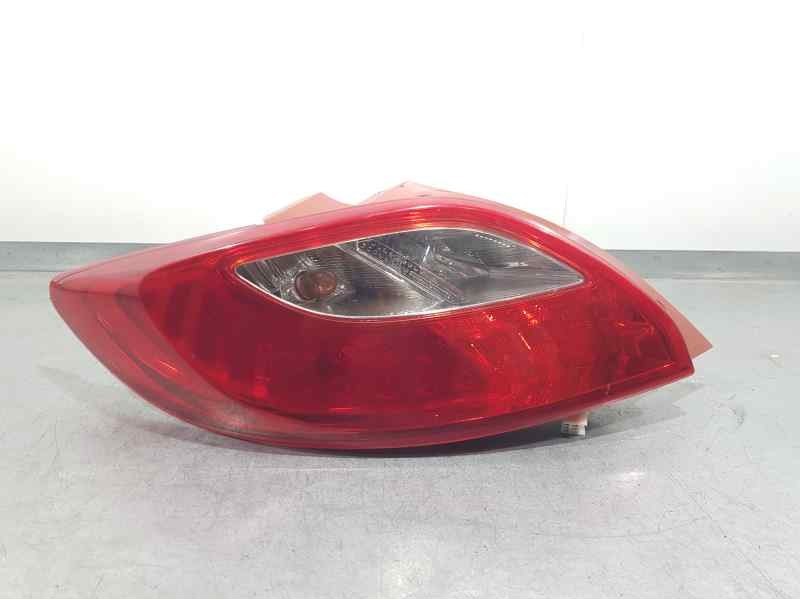 Recambio de piloto trasero izquierdo para mazda 2 lim. (de) 1.4 crtd active (5-ptas.) (50kw) referencia OEM IAM D65151160  