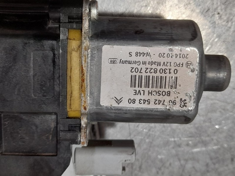 Recambio de elevalunas delantero derecho para peugeot 208 active referencia OEM IAM 9673154380  ELECTRICO