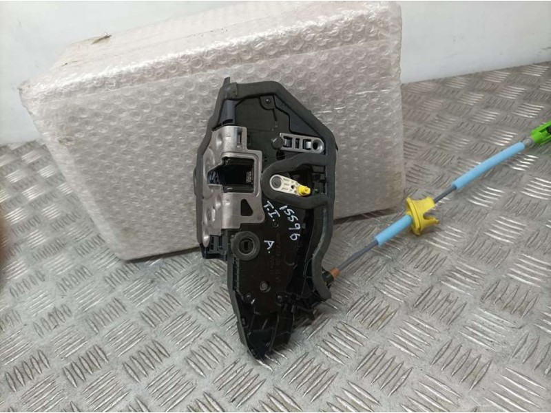 Recambio de cerradura puerta trasera izquierda para bmw serie x1 (u11) sdrive 1.8i referencia OEM IAM 7445045 1823810CZ ELECTRIC