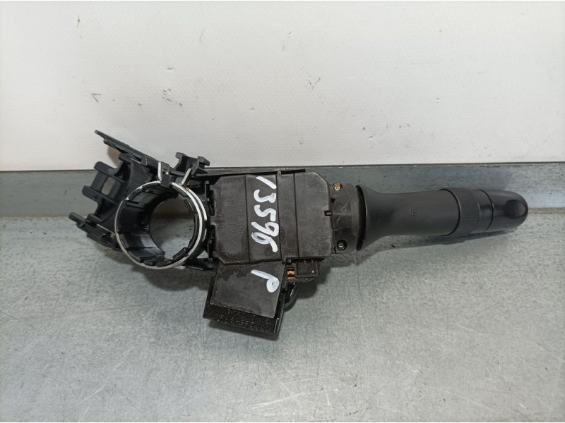 Recambio de mando luces para toyota iq básico referencia OEM IAM 8414012611  