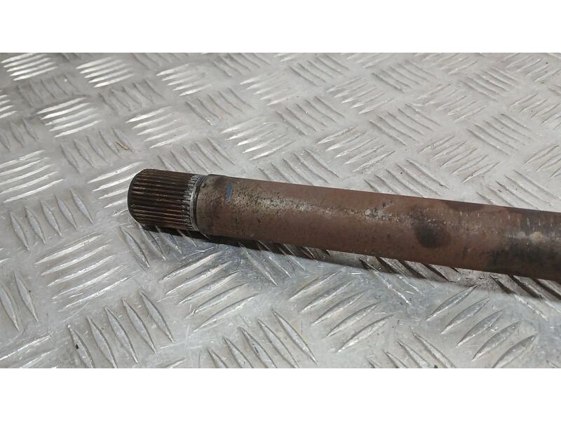 Recambio de transmision delantera derecha para peugeot 5008 allure referencia OEM IAM 9811176480  