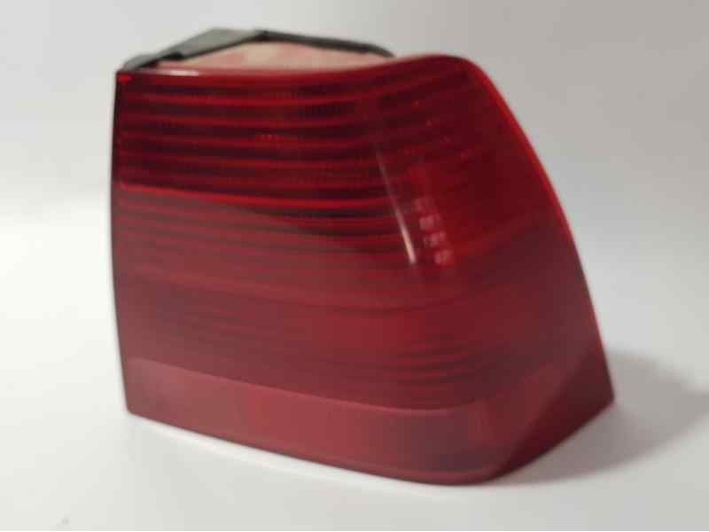 Recambio de piloto trasero derecho para volkswagen bora berlina (1j2) highline referencia OEM IAM 1J5945096AD  