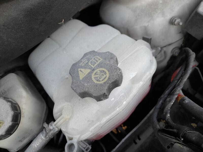 Recambio de deposito expansion para chevrolet orlando (j309) 2.0 d referencia OEM IAM 13465094  