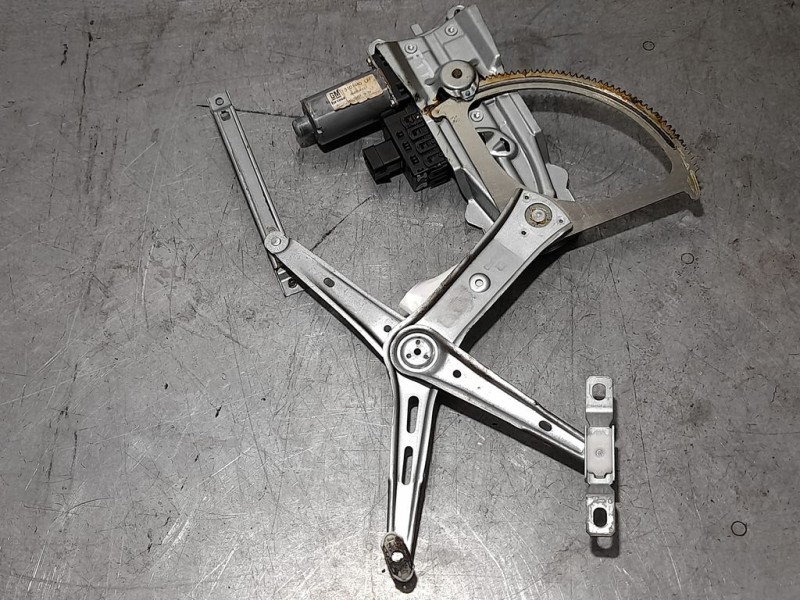 Recambio de elevalunas delantero izquierdo para opel astra h ber. edition referencia OEM IAM GM13101480  ELECTRICO 6 PINES