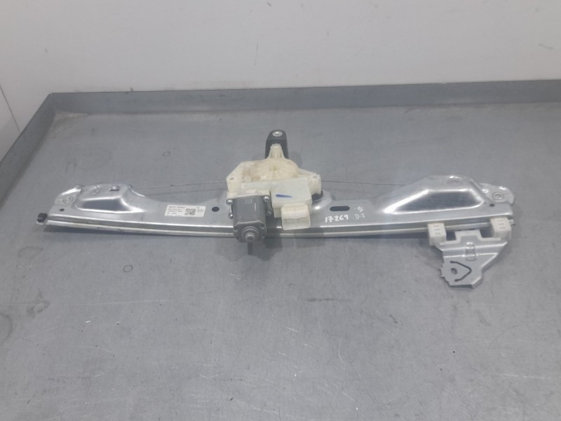 Recambio de elevalunas delantero izquierdo para nissan qashqai ii (j11, j11_) 1.5 dci referencia OEM IAM 80701HV00C C88537400 