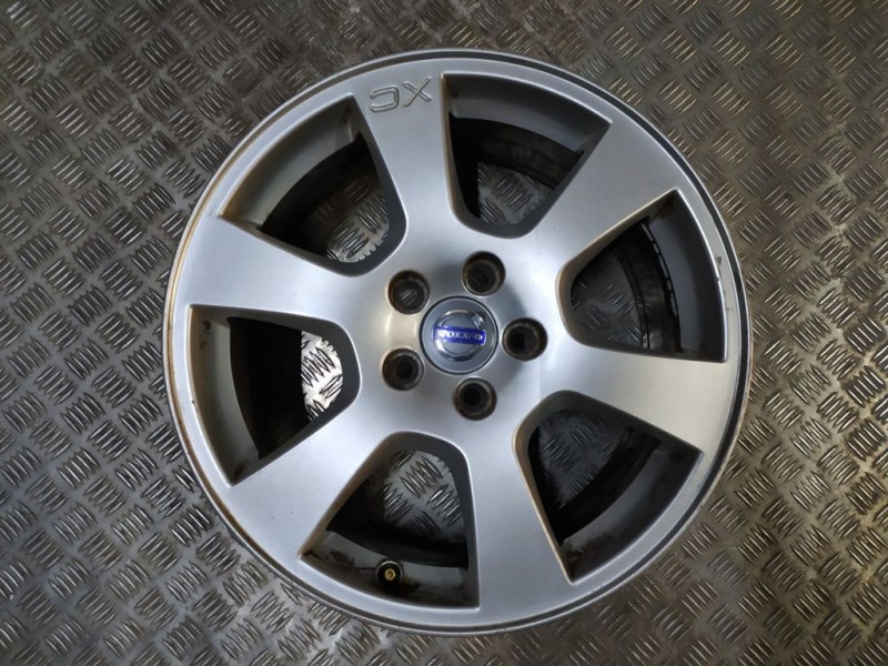 Recambio de juego llantas aluminio para volvo xc60 kinetic awd referencia OEM IAM 75X17 5 TORN ET 55 ALUMINIO 
