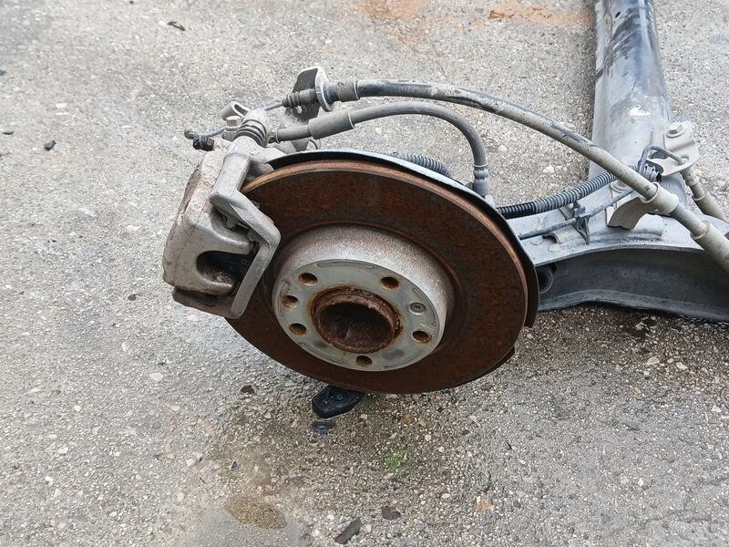 Recambio de puente trasero para opel combo cargo (e) edition referencia OEM IAM 9822650080  11500339819