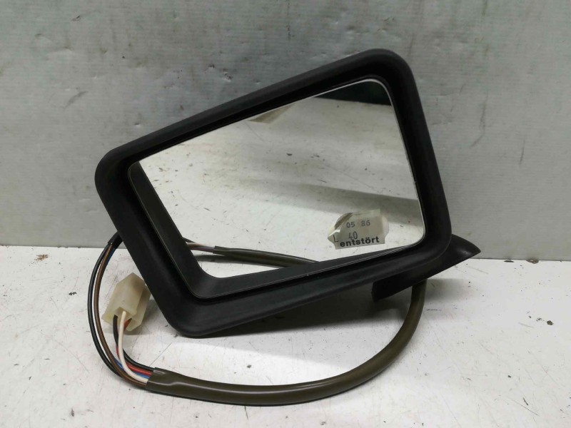 Recambio de retrovisor izquierdo para volkswagen golf ii (191/193) referencia OEM IAM  2 CLAVIJAS DE 3 Y 3 CABLES ELECTRICO