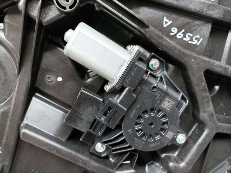 Recambio de elevalunas delantero derecho para bmw serie x1 (u11) sdrive 1.8i referencia OEM IAM 5A1D87606 1BW0006665 HILEX ELECT