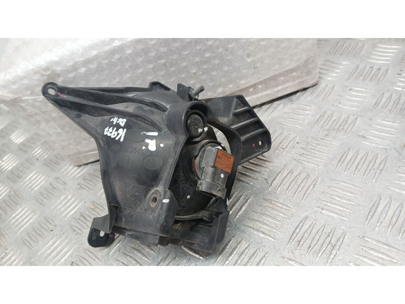 Recambio de faro antiniebla derecho para chevrolet orlando (j309) 2.0 d referencia OEM IAM 95072563  