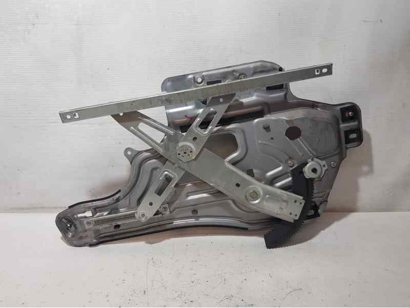 Recambio de elevalunas delantero derecho para hyundai santa fe (sm) 2.0 gls crdi 4x4 referencia OEM IAM 8248026020  ELECTRICO 2 