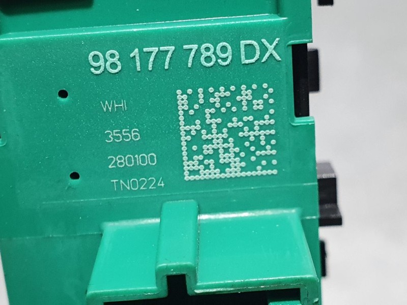 Recambio de interruptor para ds 7 crossback be chic referencia OEM IAM 98177789DX  BLOQUE PUERTAS