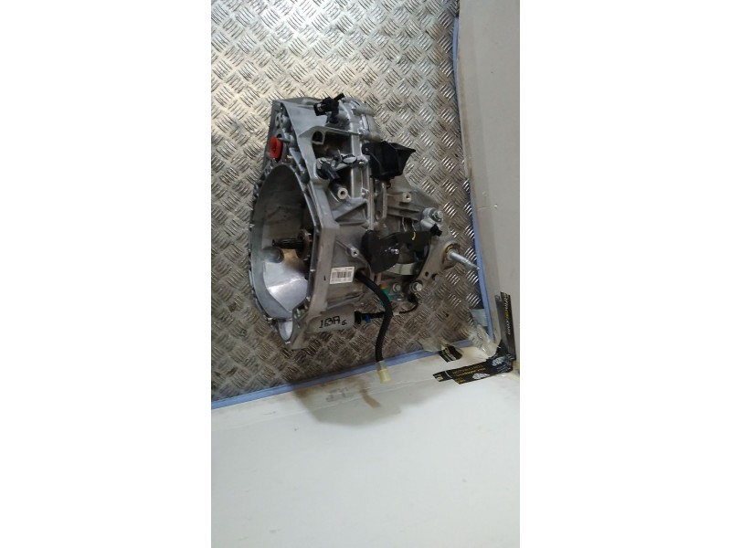 Recambio de caja cambios para renault express advance referencia OEM IAM tl4382  320106168R
