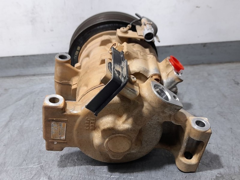 Recambio de compresor aire acondicionado para toyota hilux (kun) double cab 4x4 referencia OEM IAM 883100KB60  