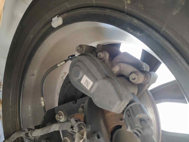 Recambio de pinza freno trasera derecha para renault talisman executive referencia OEM IAM 7701208269  