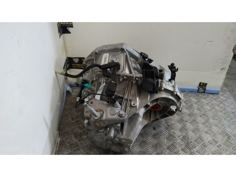 Recambio de caja cambios para renault express advance referencia OEM IAM tl4382  320106168R