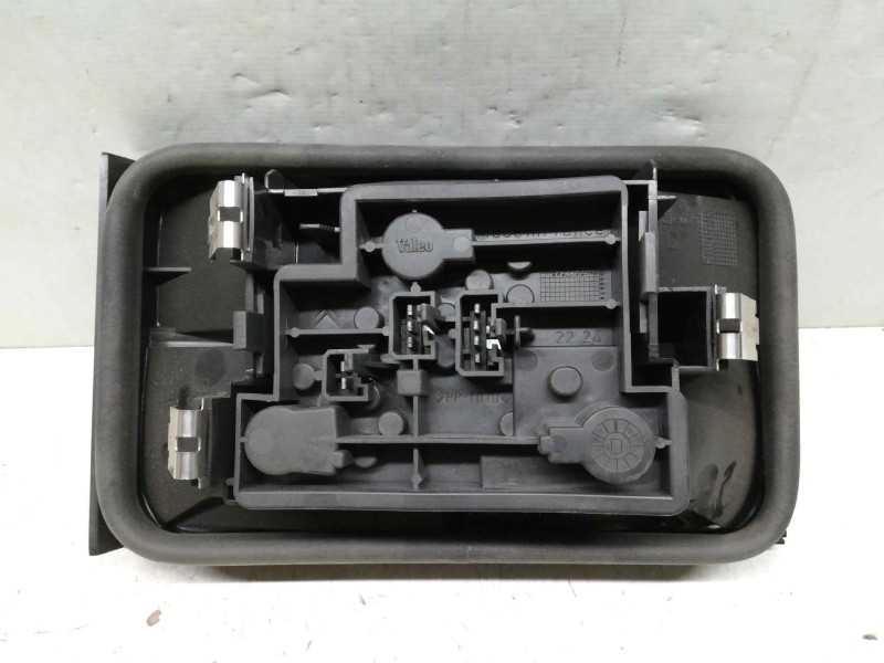 Recambio de piloto trasero derecho para citroën xantia berlina 1.8i sx / 1.8 sx referencia OEM IAM   INTERIOR